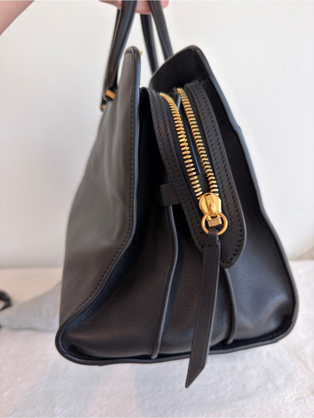 Metier Private Eye Bag - Picture 3 of 10